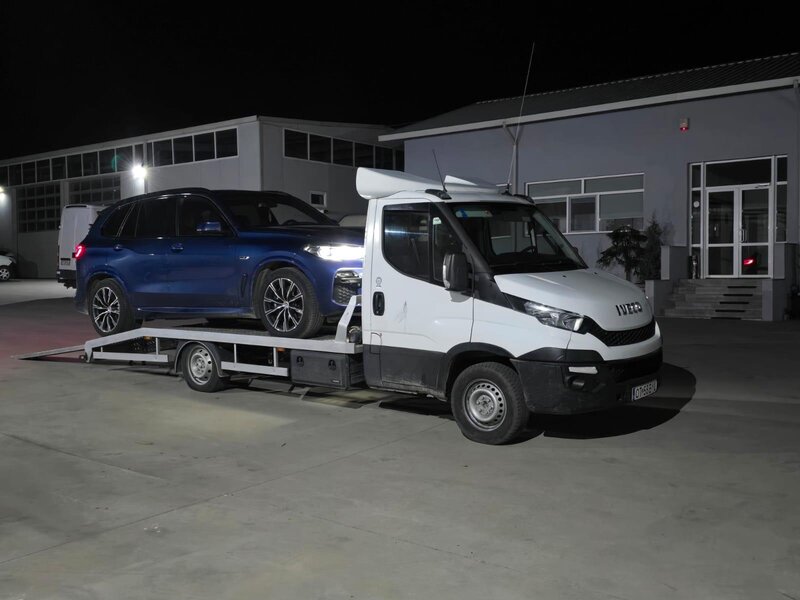 Tractari auto, transport auto, servicii tractari