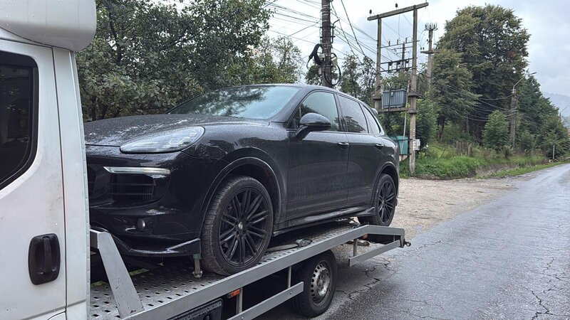 Tractari auto, transport auto, servicii tractari